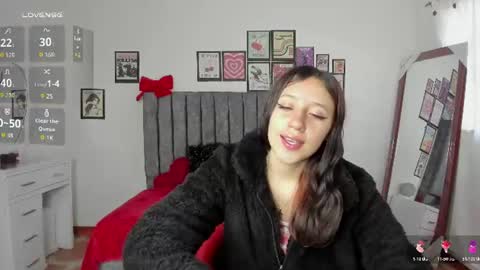 cloe_7 online show from 06-28-26, 12:11
