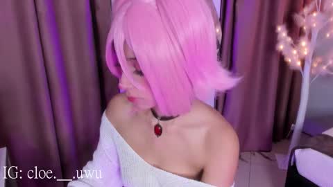 Snapshot of cloe__hills chatting on 03-10-26, 12:43 Cloe online show from 03-10-26, 12:43