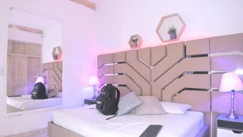 Cloe Online de 600 a 1400 online show from 09-19-25, 11:22