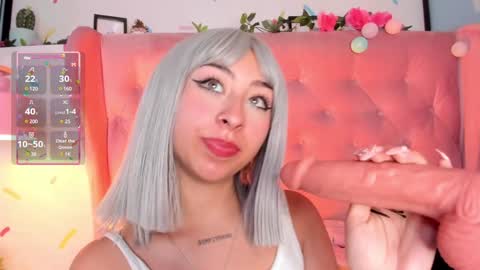 Cloe  online show from 02-08-25, 04:04