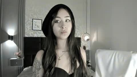 Cloe  online show from 02-23-25, 11:36