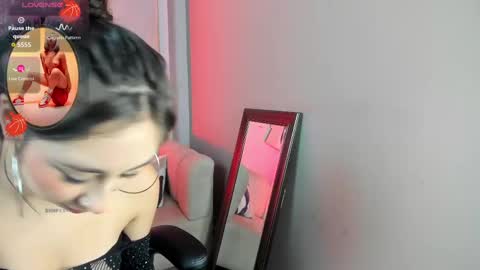 Cloe  online show from 09-19-25, 08:53