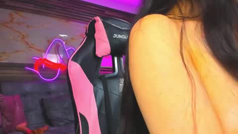 Cloe online show from 05-20-26, 10:05