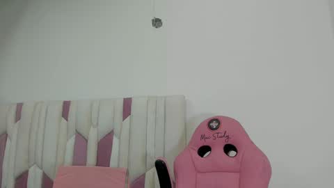 Snapshot of cloe_stanfort chatting on 01-13-25, 10:13 Cloe Stanfort online show from 01-13-25, 10:13