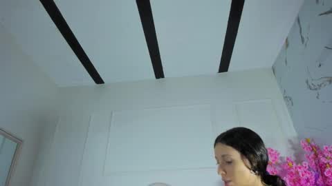 Snapshot of cloedurant chatting on 09-19-25, 08:09 cloedurant online show from 09-19-25, 08:09