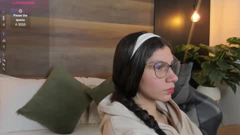 cloee20_ online show from 02-03-26, 02:53