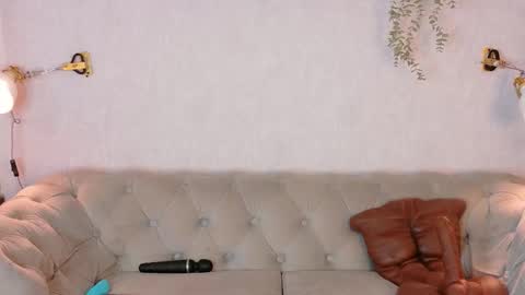 cloeecoopererer online show from 12-20-25, 11:28