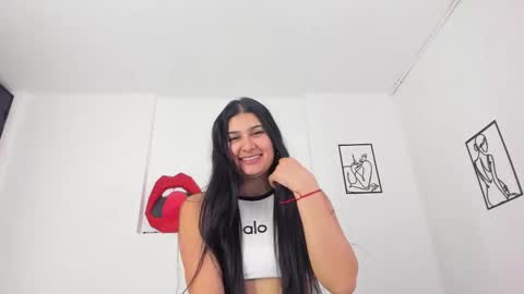 cloe online show from 03-02-25, 10:16