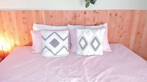 Chloe Smith online show from 02-06-26, 11:13