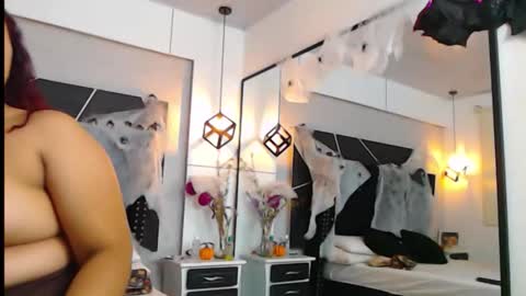 Cloe Stron online show from 10-21-25, 10:38