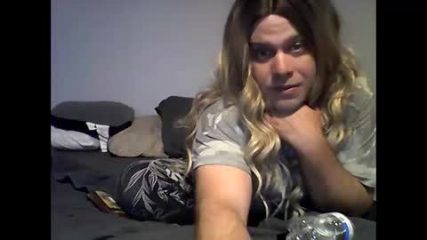 closetmtf online show from 11-10-25, 01:59