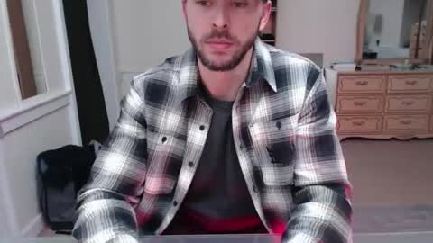 Snapshot of cloud900x chatting on 11-11-25, 01:38 Cloud online show from 11-11-25, 01:38