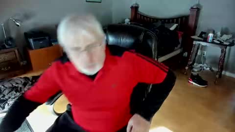 Snapshot of cloudalert62 chatting on 02-13-25, 10:33 cloudalert62 online show from 02-13-25, 10:33