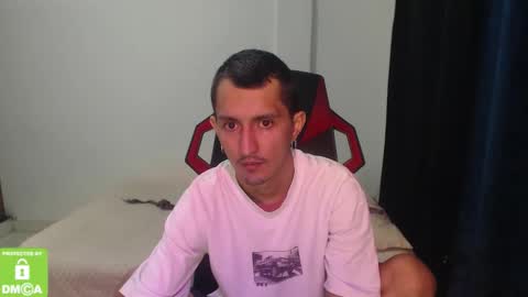 Snapshot of cloudpink777 chatting on 04-24-26, 01:08 alejandro ruiz online show from 04-24-26, 01:08