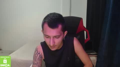 Snapshot of cloudpink777 chatting on 04-28-26, 12:31 alejandro ruiz online show from 04-28-26, 12:31