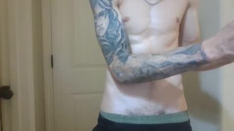 Snapshot of clouds420gamer chatting on 09-10-25, 02:22 Daryl Rose online show from 09-10-25, 02:22