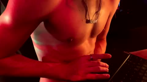 Snapshot of cloudsixtnine chatting on 02-26-25, 11:48 Drew online show from 02-26-25, 11:48