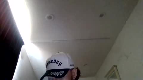 tallhungandcloudy online show from 05-07-26, 10:48