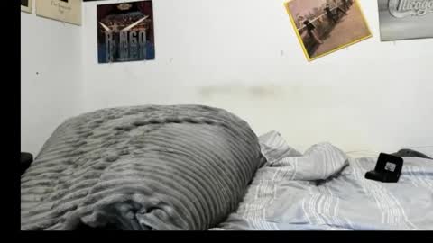 cloudyystarr666 online show from 10-09-25, 06:50