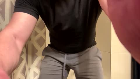 clovershit1 online show from 04-16-26, 01:50