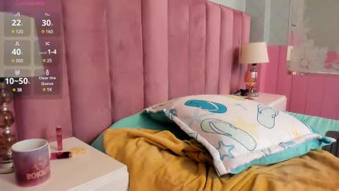 Snapshot of cloy_baby chatting on 12-30-24, 03:13 Eilyn online show from 12-30-24, 03:13