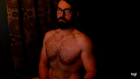 Snapshot of clrkcartwright chatting on 02-04-26, 08:14 Clark online show from 02-04-26, 08:14