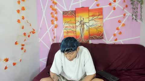 Snapshot of club_latinboys chatting on 09-18-25, 02:19 club_latinboys online show from 09-18-25, 02:19