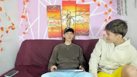 Snapshot of club_latinboys chatting on 09-22-25, 01:35 club_latinboys online show from 09-22-25, 01:35