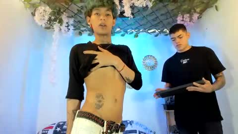 Snapshot of club_latinboys chatting on 10-25-25, 03:07 club_latinboys online show from 10-25-25, 03:07