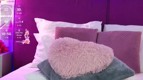 Snapshot of clumsylove chatting on 03-02-26, 08:26 Marina online show from 03-02-26, 08:26