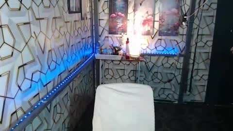 clyde_twinkx online show from 10-13-25, 02:17