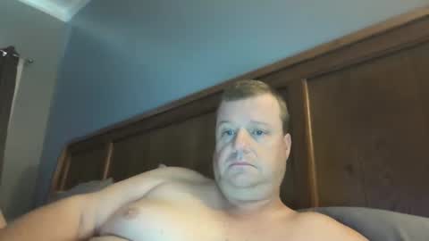 Snapshot of cmachen chatting on 09-27-25, 03:50 cmachen online show from 09-27-25, 03:50