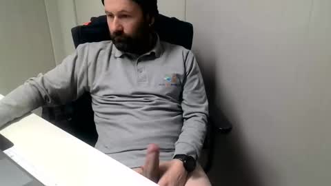 Snapshot of cmp_brandon chatting on 02-13-25, 02:52 cmp_brandon online show from 02-13-25, 02:52