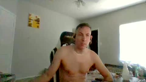 Snapshot of cmypenis chatting on 10-13-25, 05:35 Master Bates online show from 10-13-25, 05:35
