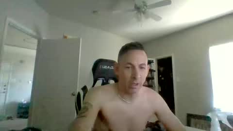 Snapshot of cmypenis chatting on 10-15-25, 03:23 Master Bates online show from 10-15-25, 03:23