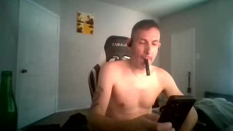 Snapshot of cmypenis chatting on 11-11-25, 03:01 Master Bates online show from 11-11-25, 03:01