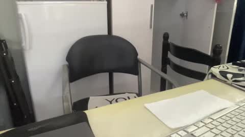 Coach Karl Porn Star Tip me all the way to my next trip online show from 11-29-25, 12:41