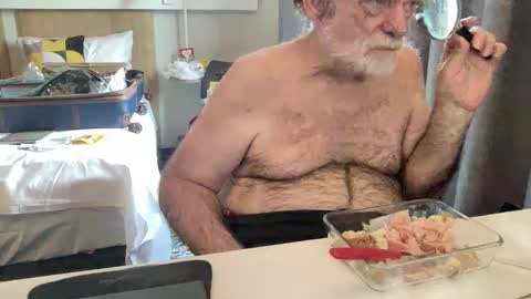 Coach Karl Porn Star Tip me all the way to my next trip online show from 01-18-26, 01:04