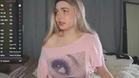 Mila online show from 07-31-26, 08:19
