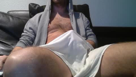 Snapshot of cocka_billy chatting on 12-29-24, 06:16 cocka_billy online show from 12-29-24, 06:16