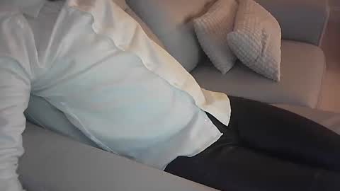Snapshot of cocket_d7 chatting on 02-08-25, 07:27 Kik Tallin22 online show from 02-08-25, 07:27