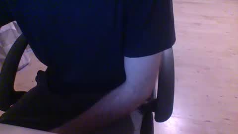 Snapshot of cocket_d7 chatting on 09-19-25, 06:30 Kik Tallin22 online show from 09-19-25, 06:30