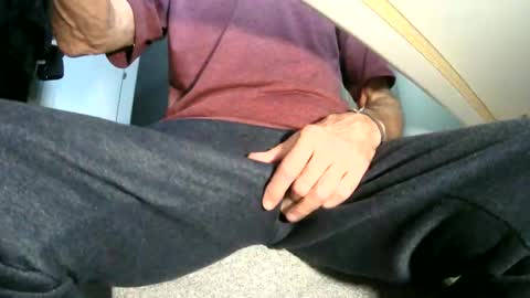 Ask me  online show from 01-31-25, 09:37