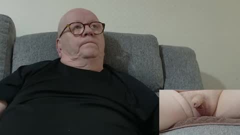 Charlie. online show from 03-23-26, 04:55