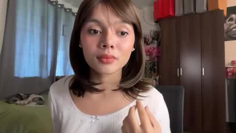 Snapshot of cocktaileciousalessia chatting on 02-28-26, 01:39 Call me Alesh online show from 02-28-26, 01:39