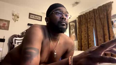 coco3402 online show from 10-20-25, 06:41