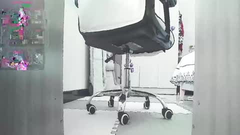 coco online show from 09-10-25, 02:11