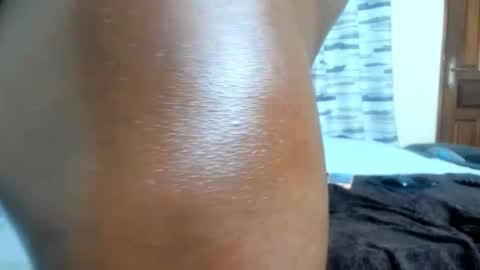 coco_leila online show from 02-13-25, 06:20