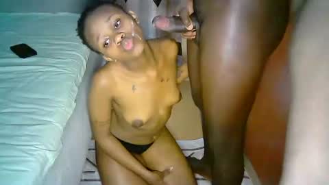 Snapshot of coco_shum1 chatting on 11-05-25, 11:05 coco shum online show from 11-05-25, 11:05