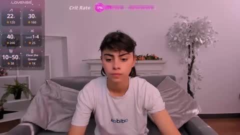 Olivia online show from 09-11-25, 05:40